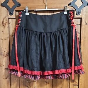 Hot Topic Red Black Lace-Up Mini Skirt Size M